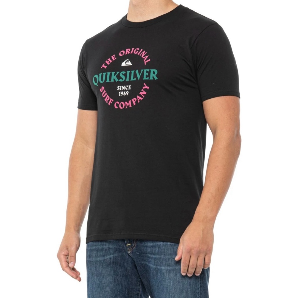 NWOT Quiksilver Urban Stories XL Short Sleeve Black Graphic Print T Shirt